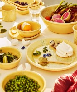 Kapka Splatter Fest Enamel Roasting And Serving Dish Yellow Cookware