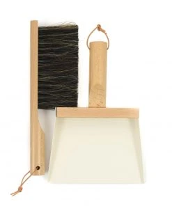 Andree Jardin Traditional Dustpan & Brush