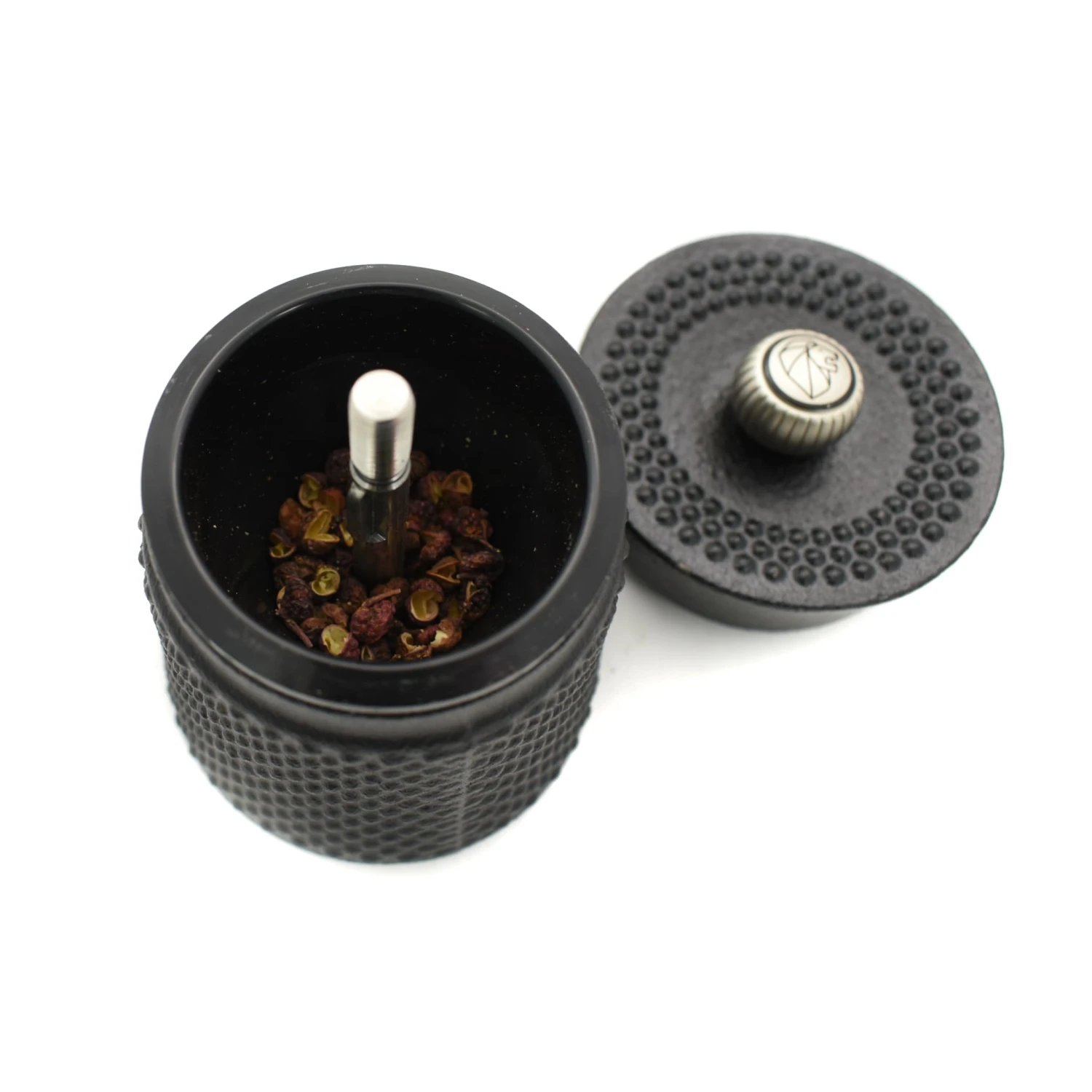 Peugeot Bali Fonte Cast Iron Pepper Mill Black 8cm Cookware 4 Peugeot Bali Fonte Cast Iron Pepper Mill Black 8cm Cookware