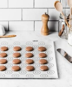 Cookware De Buyer Non-Stick Macaron Stencil Baking Mat