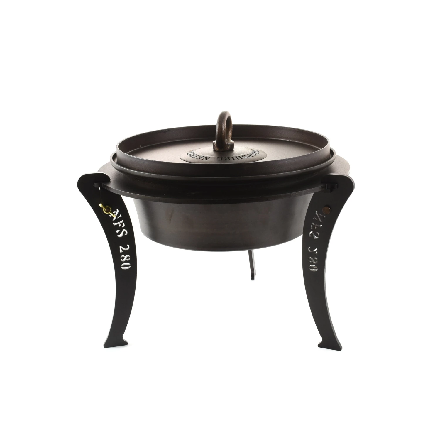 Netherton Foundry Dutch Oven With Hot Coal Lid And Stand 4 Netherton Foundry Dutch Oven With Hot Coal Lid And Stand