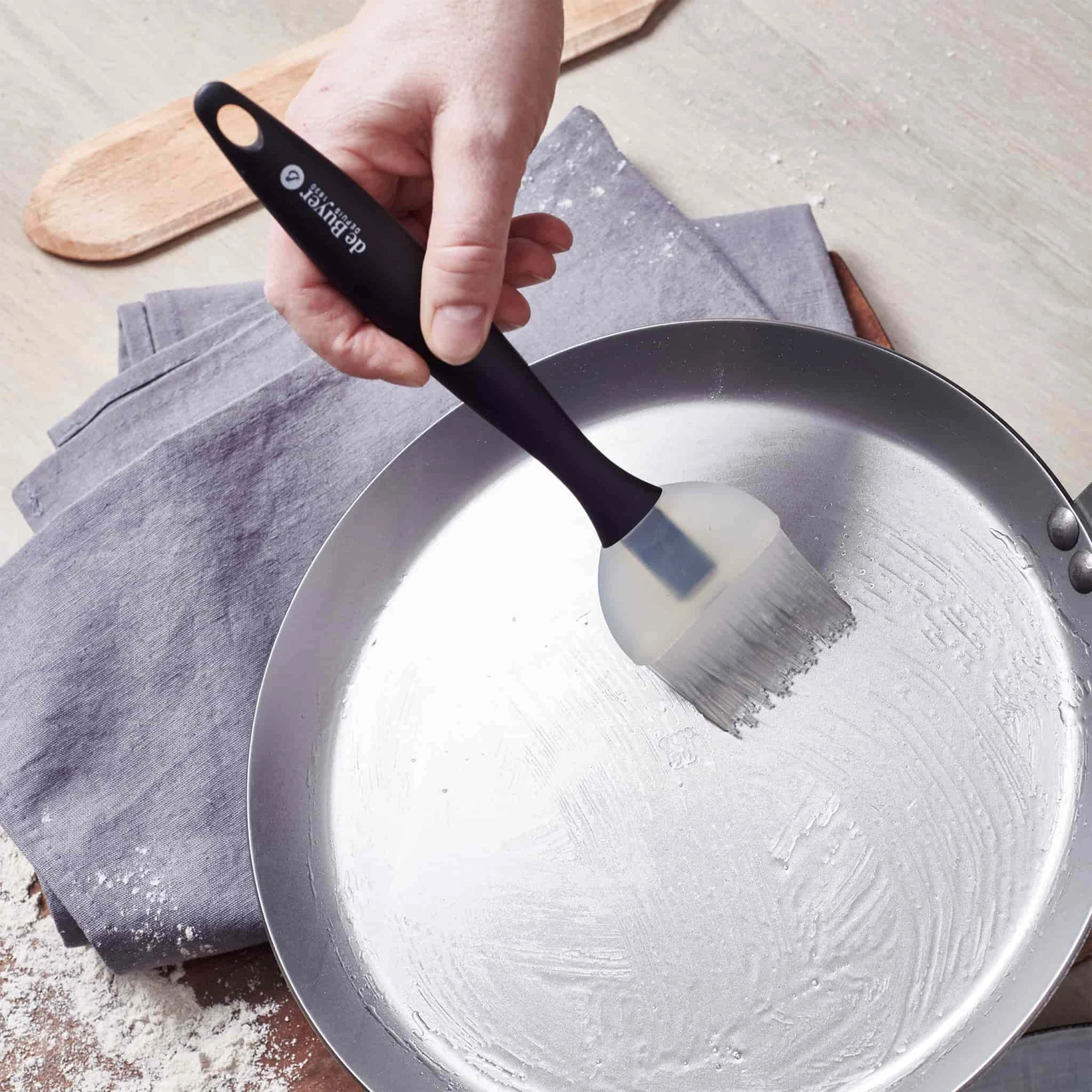 De Buyer Silicone Pastry Brush 4 De Buyer Silicone Pastry Brush