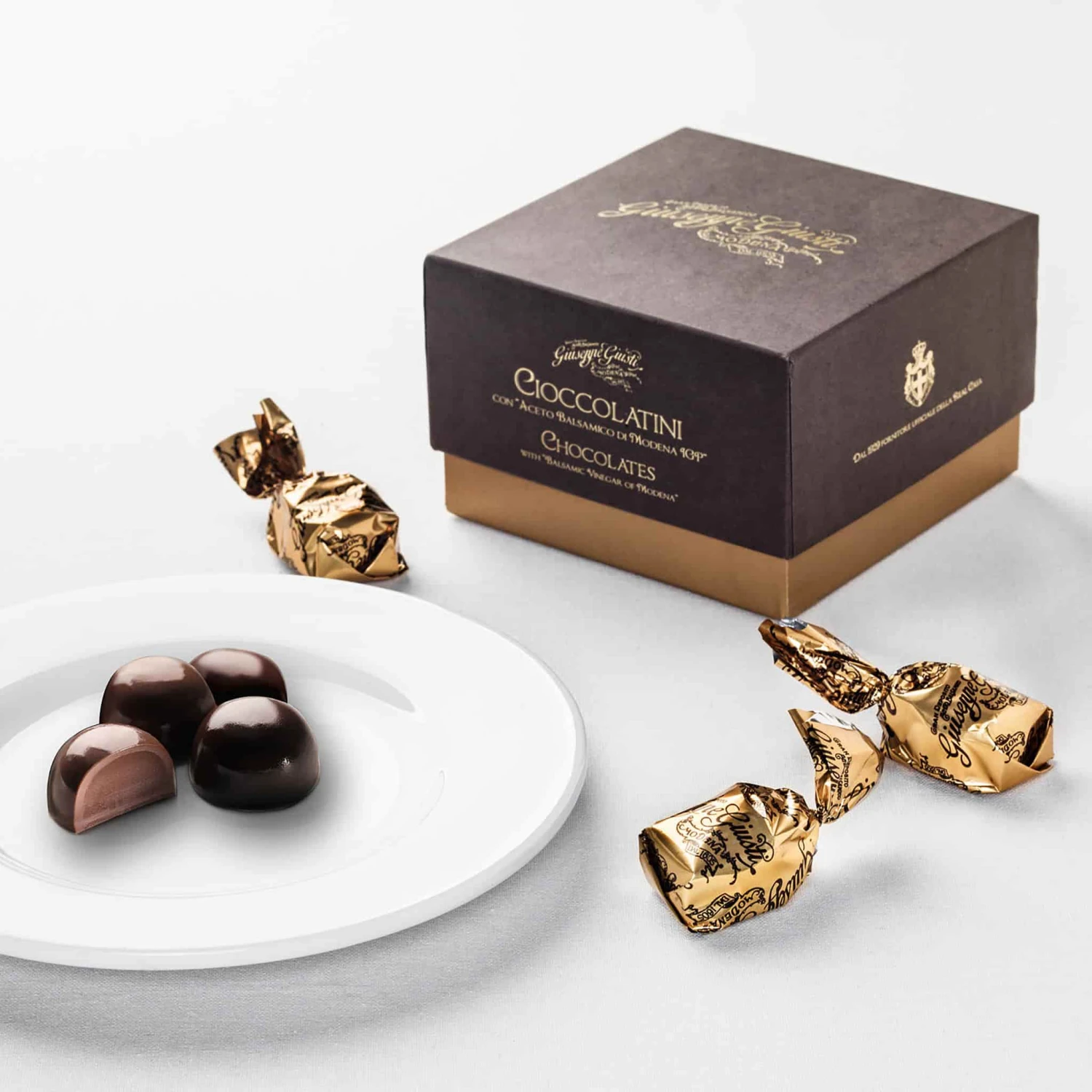Giuseppe Giusti Chocolates With Balsamic Vinegar Of Modena IGP 250g 4 Giuseppe Giusti Chocolates With Balsamic Vinegar Of Modena IGP 250g