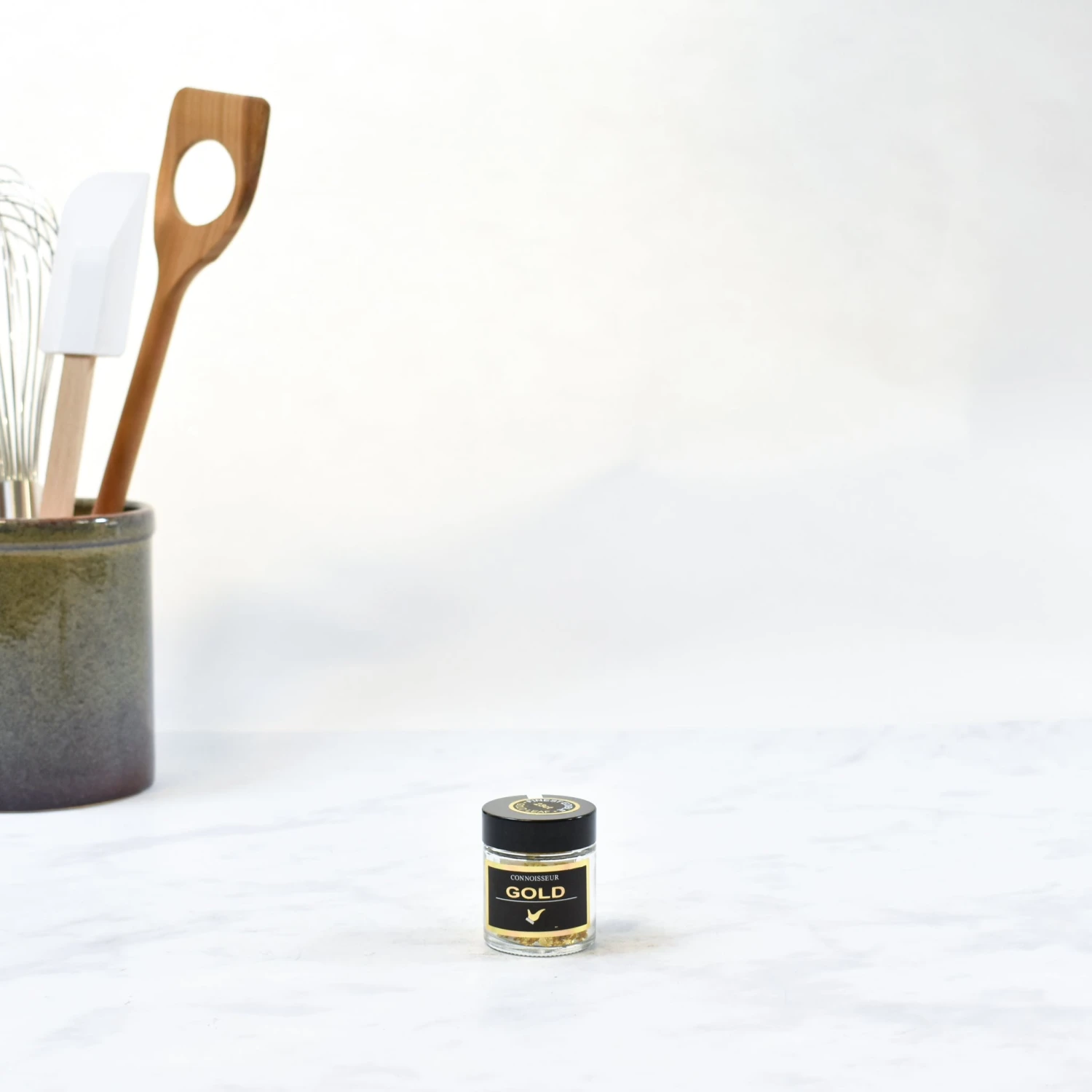 Connoisseur Edible Gold Leaf Flakes 100mg Ingredients 4 Connoisseur Edible Gold Leaf Flakes 100mg Ingredients