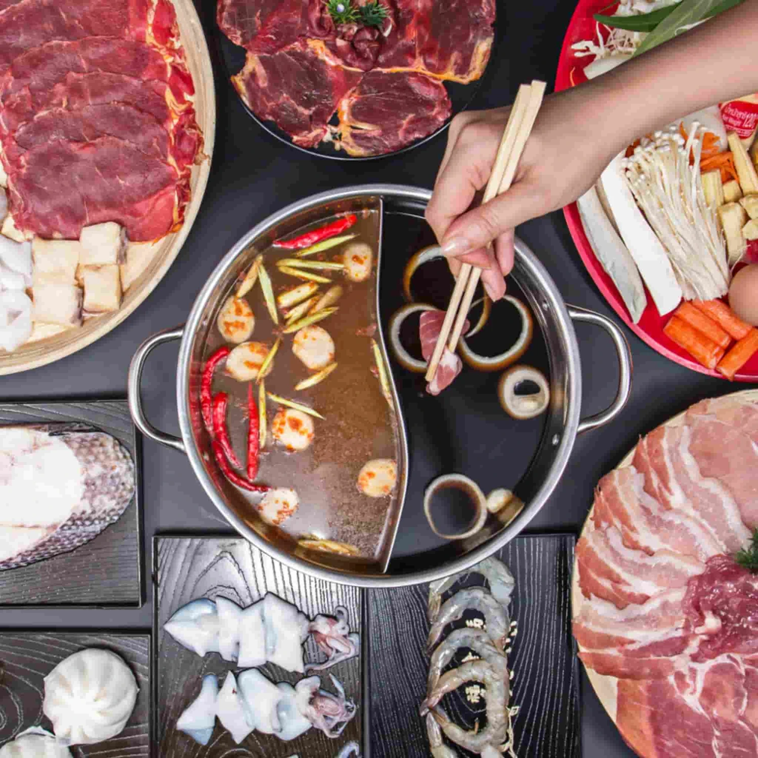 HSK Table Top Chinese Hot Pot 4.5 Litres, Serve 6-8 4 HSK Table Top Chinese Hot Pot 4.5 Litres, Serve 6-8